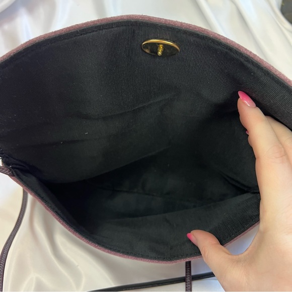 Unbranded Purple Faux Suede Hand Bag - Picture 3 of 3